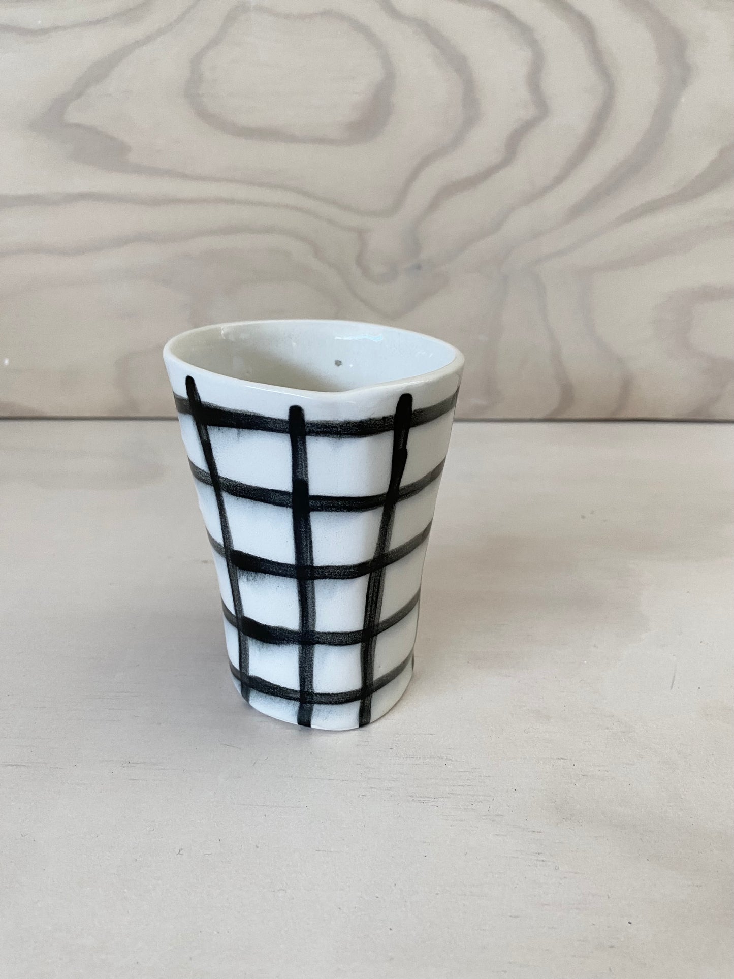 Medium grid tumbler - SECONDS SALE
